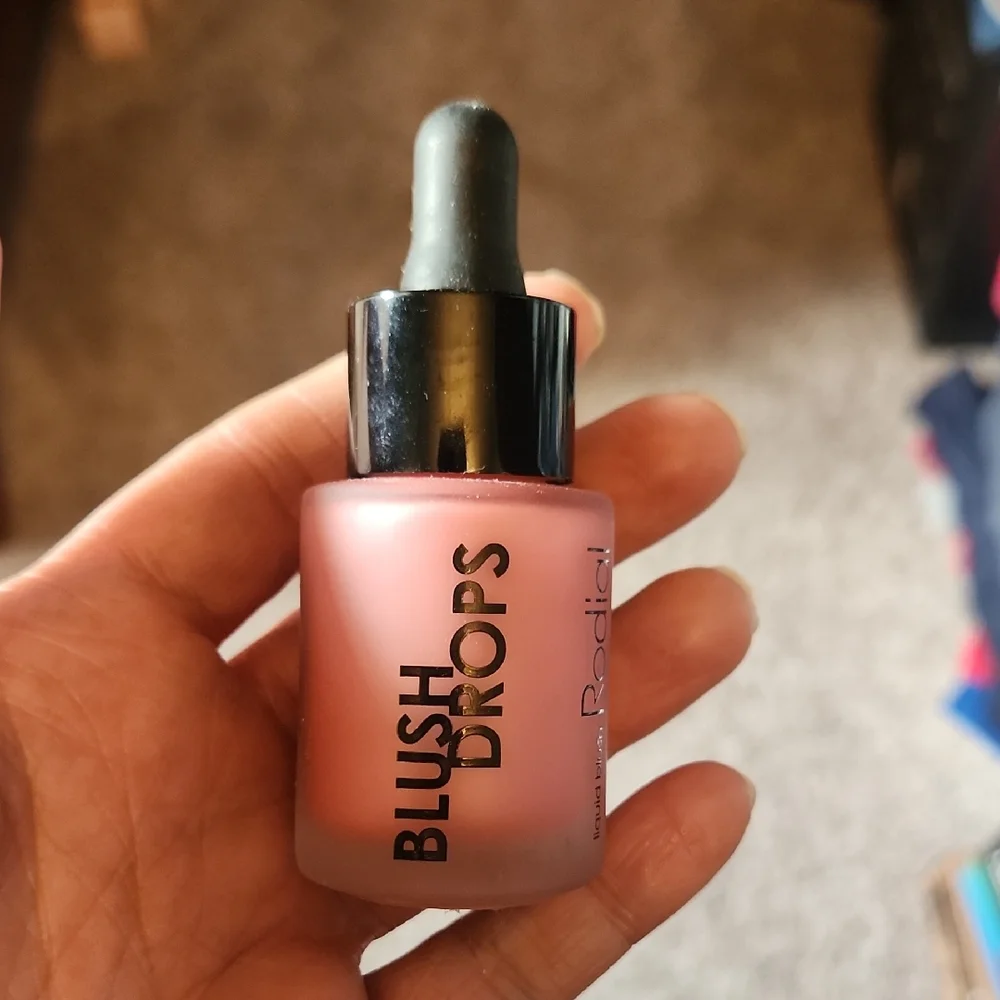 Rodial liquid Blush Drops - Soft Pink